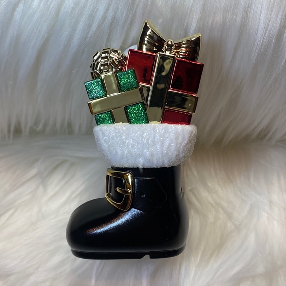 🎅🏻”Santa’s Boot” w/ Presents, Bath & Body Works Wallflowers Fragrance Plug NWT - Picture 2 of 11